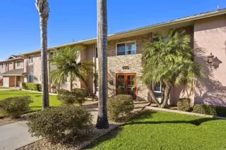 More Details about MLS # PTP2500126 : 695 SEA VALE UNIT 1B