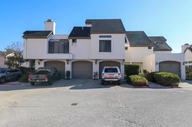 MLS: PTP2500161 Condo For Sale