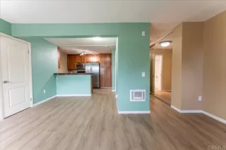 Photo #4: PTP2500422 Listing