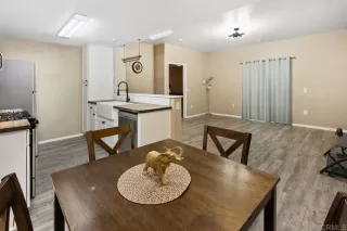 Photo #5: PTP2500485 Listing 