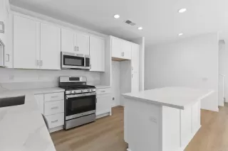 Photo #6: PTP2500569 Listing 
