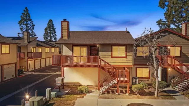 MLS: PTP2500761 Condo For Sale