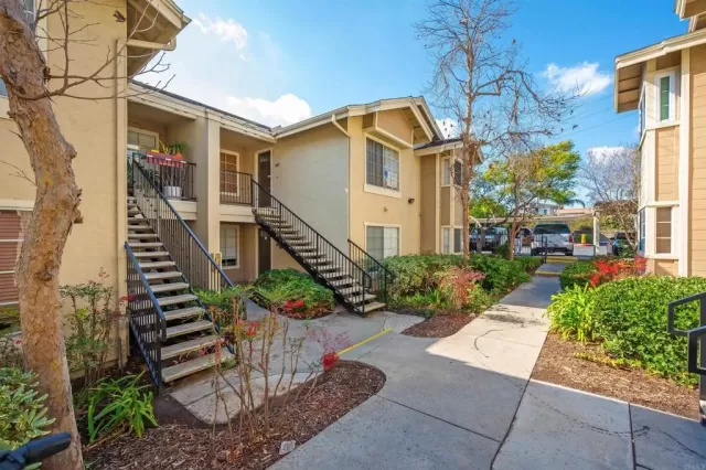 MLS: PTP2500767 Condo For Sale