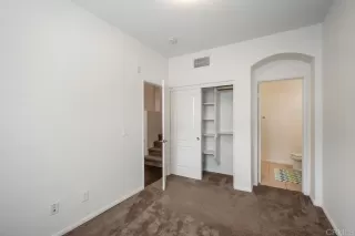 Photo #5: PTP2500823 Listing