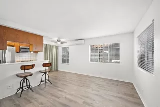 Photo #6: PTP2500862 Listing