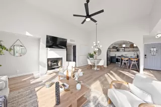 Photo #5: PTP2500878 Listing 