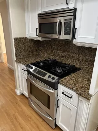 Photo #2: PTP2501071 Listing