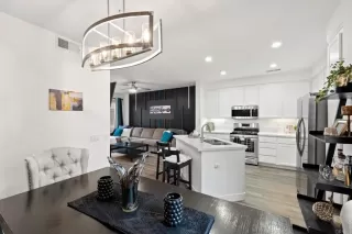 Photo #5: PTP2501077 Listing