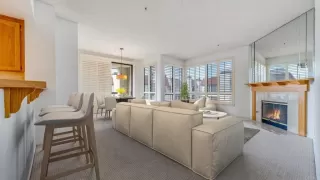 Click for more information on MLS # PTP2501078 : 5895 FRIARS ROAD UNIT 5402 More Details about MLS # PTP2501078 : 5895 FRIARS ROAD UNIT 5402