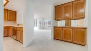 Photo #5: PTP2501078 Listing