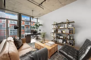 Photo #1: PTP2501210 Listing 