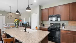 Photo #2: PTP2501325 Listing