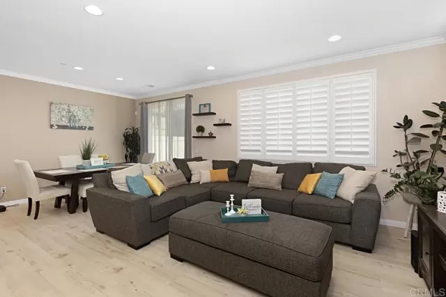 MLS: PTP2501329 Condo For Sale