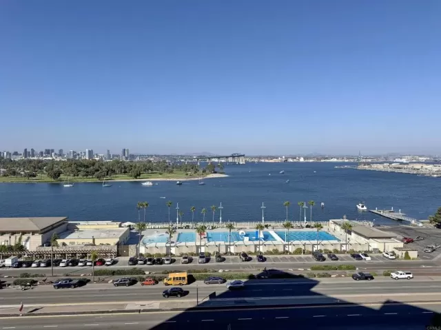 MLS: PTP2501363 Condo For Sale