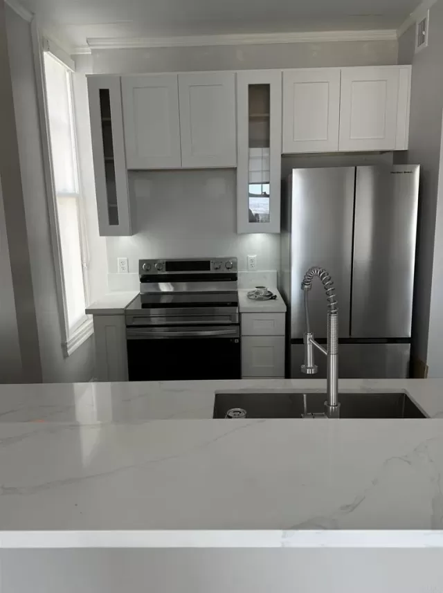 MLS: PTP2501398 Condo For Sale