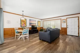 Photo #4: PTP2501447 Listing