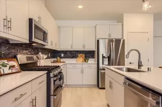 Photo #6: PTP2501448 Listing