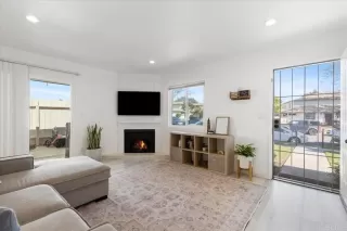 Photo #4: PTP2501455 Listing