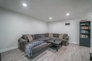 Photo #4: PTP2501602 Listing