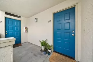 Photo #2: PTP2501631 Listing