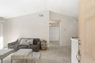 Photo #2: PTP2501644 Listing 