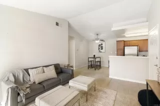 Photo #5: PTP2501644 Listing 