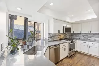 Photo #6: PTP2501679 Listing