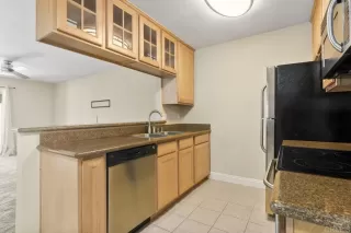 Photo #4: PTP2501794 Listing