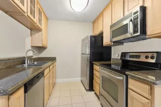 Photo #5: PTP2501794 Listing