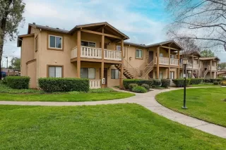 Photo #2: PTP2502015 Listing 