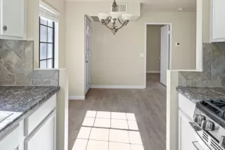 Photo #5: PTP2502019 Listing