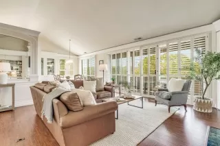 Photo #4: PTP2502068 Listing