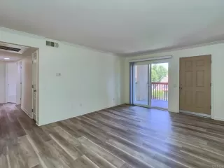 Photo #2: PTP2502102 Listing 