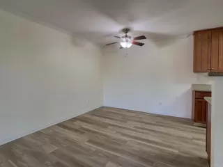 Photo #5: PTP2502102 Listing 