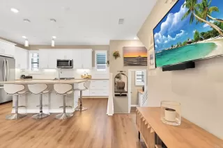 Photo #6: PTP2502146 Listing