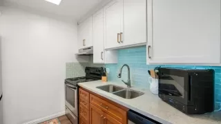 Photo #6: PTP2502204 Listing 