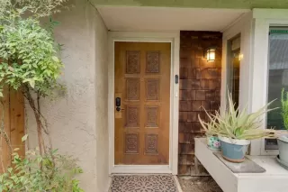 Photo #1: PTP2502210 Listing 