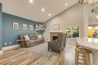 Photo #5: PTP2502210 Listing 