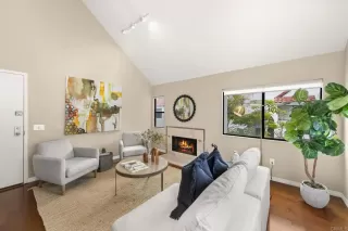 Photo #5: PTP2502335 Listing