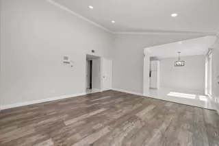 Photo #4: PTP2502345 Listing 