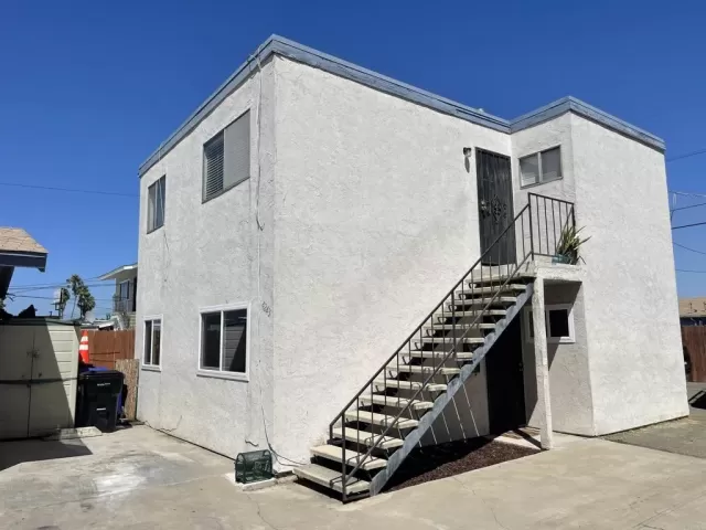 MLS: PTP2502376 Condo For Sale
