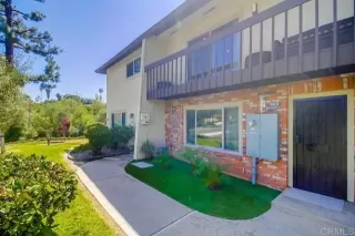 Photo #5: PTP2502478 Listing