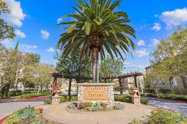 MLS: PTP2502499 Condo For Sale