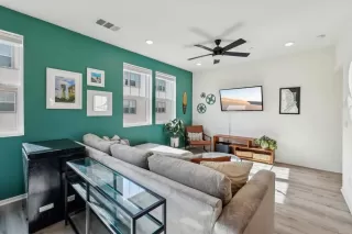 Photo #5: PTP2502705 Listing