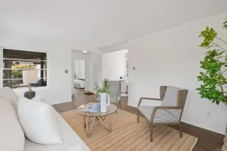 Photo #6: PTP2502755 Listing