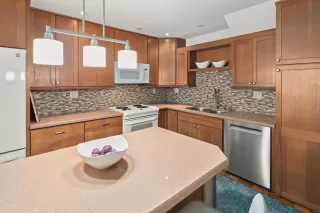 Photo #4: PTP2502783 Listing