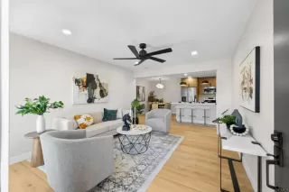 Photo #1: PTP2502835 Listing