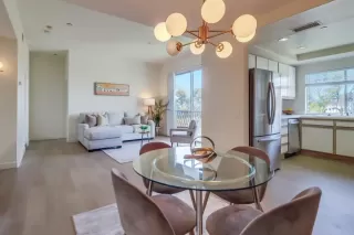 Photo #2: PTP2502851 Listing