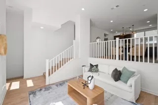 Photo #1: PTP2502928 Listing