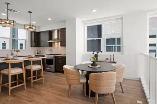 Photo #4: PTP2502928 Listing